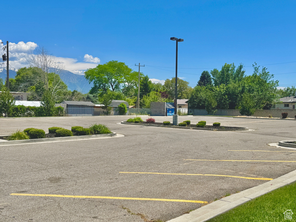 Uncovered parking lot with a mountain view