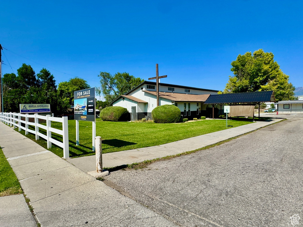 View of property exterior