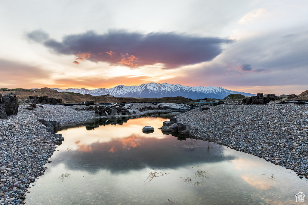 Water view featuring a mountainous background