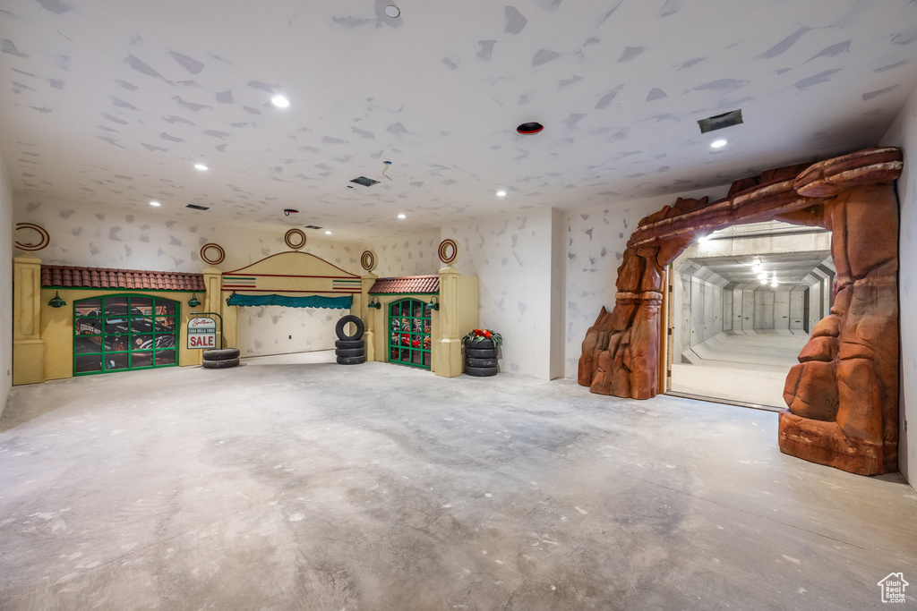Garage with recessed lighting