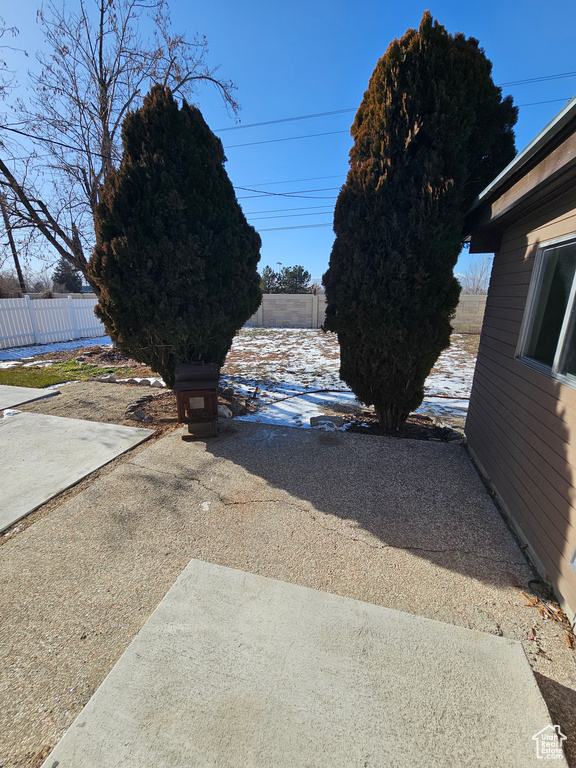 View of yard with a patio area