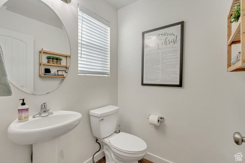 Bathroom featuring toilet