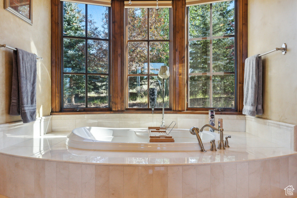 Bathroom featuring a garden tub