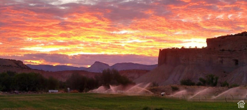 View of mountain feature