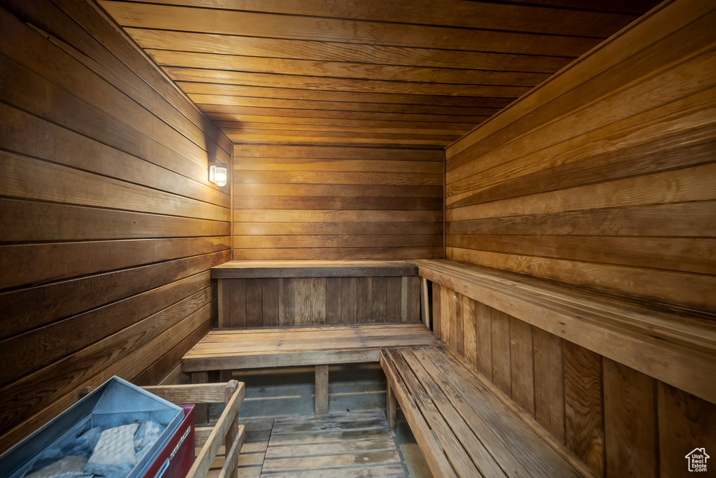 View of sauna / steam room with hardwood / wood-style flooring