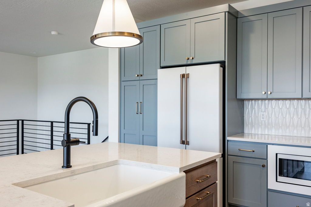 6048 N FAIRVIEW RD #220 Heber City, UT 84032