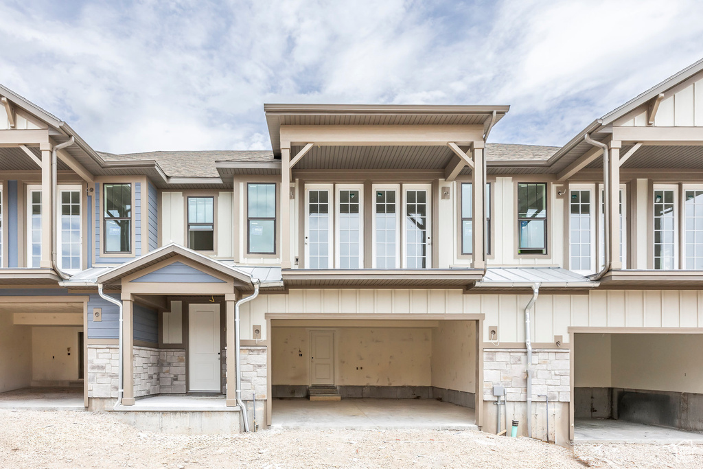 6048 N FAIRVIEW RD #220 Heber City, UT 84032