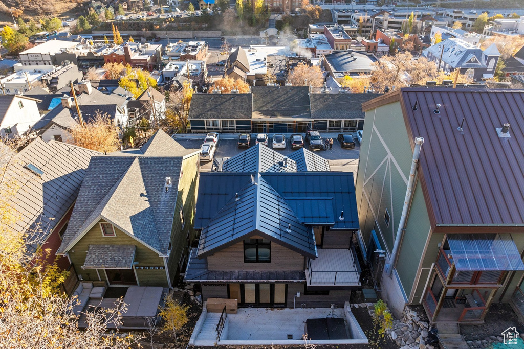 Photo 18 for MLS #2055752 at 455 Woodside Ave