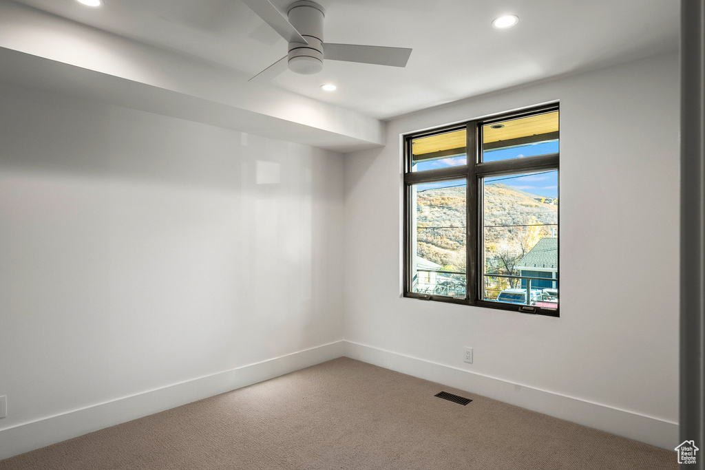 Photo 15 for MLS #2055752 at 455 Woodside Ave