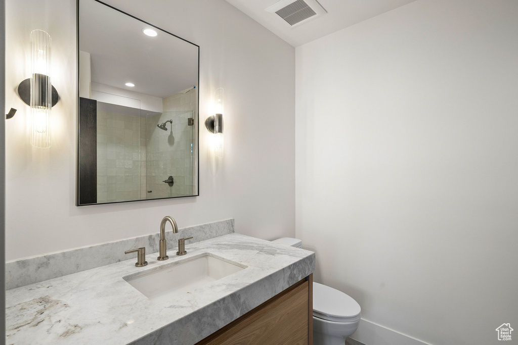 Photo 16 for MLS #2055752 at 455 Woodside Ave