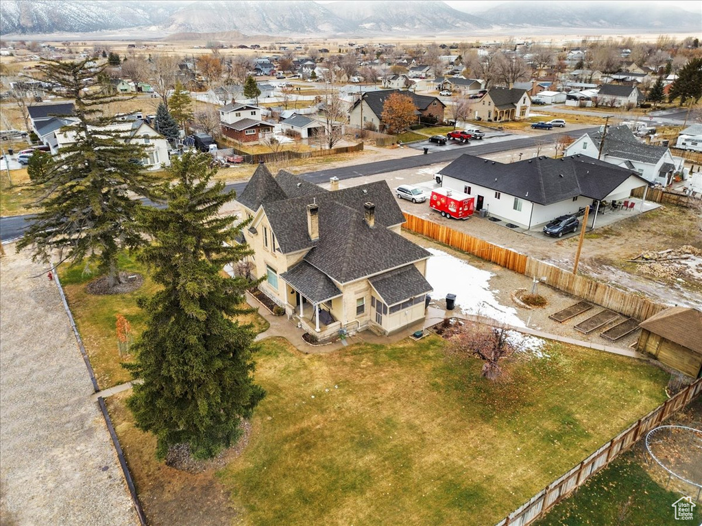 Birds eye view of property