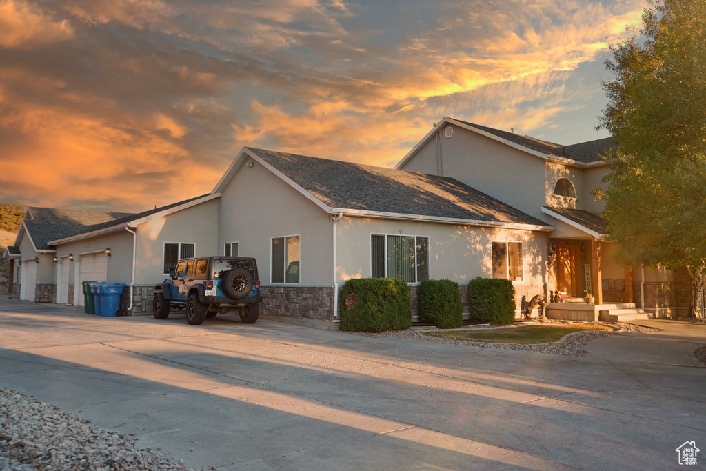 View of front of house featuring a garage