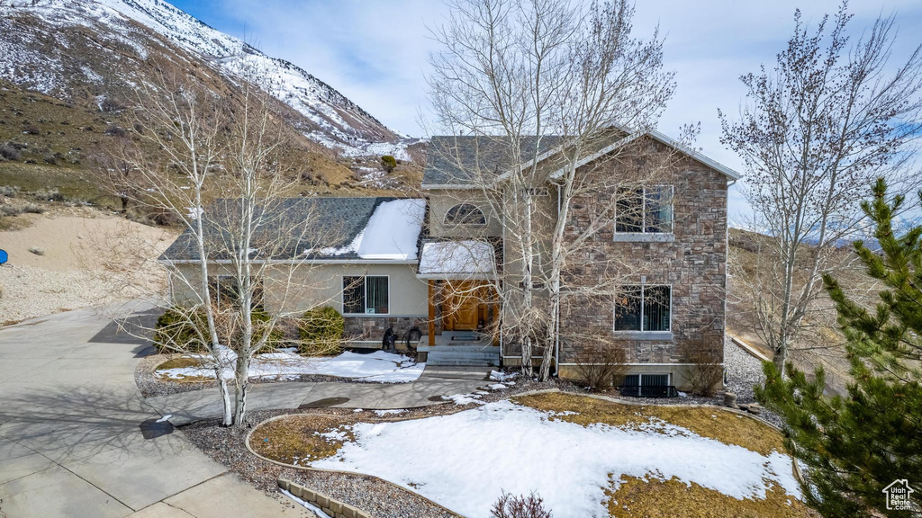 View of front facade with a mountain view