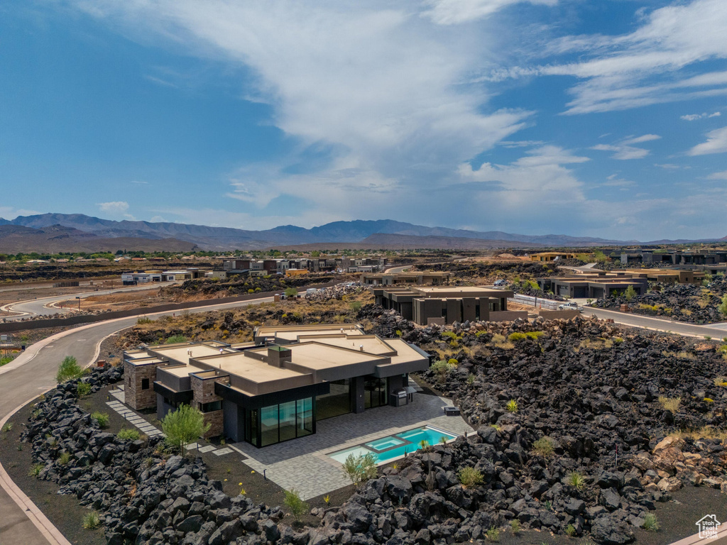 Drone / aerial view featuring a mountain view