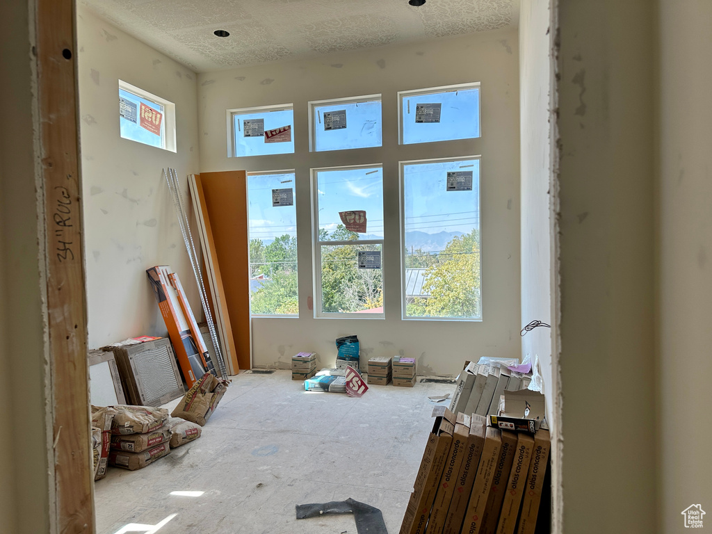 3094 S 2300 E Millcreek, UT 84109