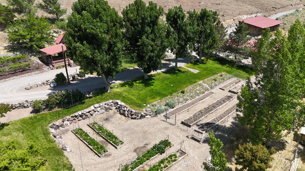 Aerial view of property and surrounding area