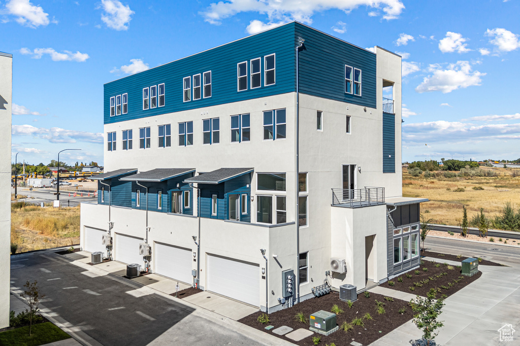 1493 W BURKE LN #101 Farmington, UT 84025