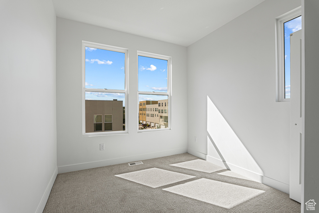 1493 W BURKE LN #101 Farmington, UT 84025