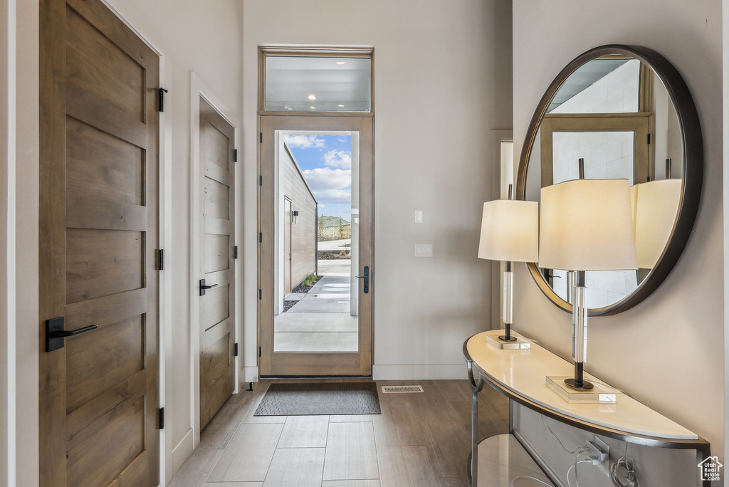 Entryway with baseboards
