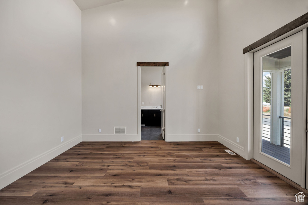 Photo 18 for MLS #2056660 at 2584 S Country Club Dr #12