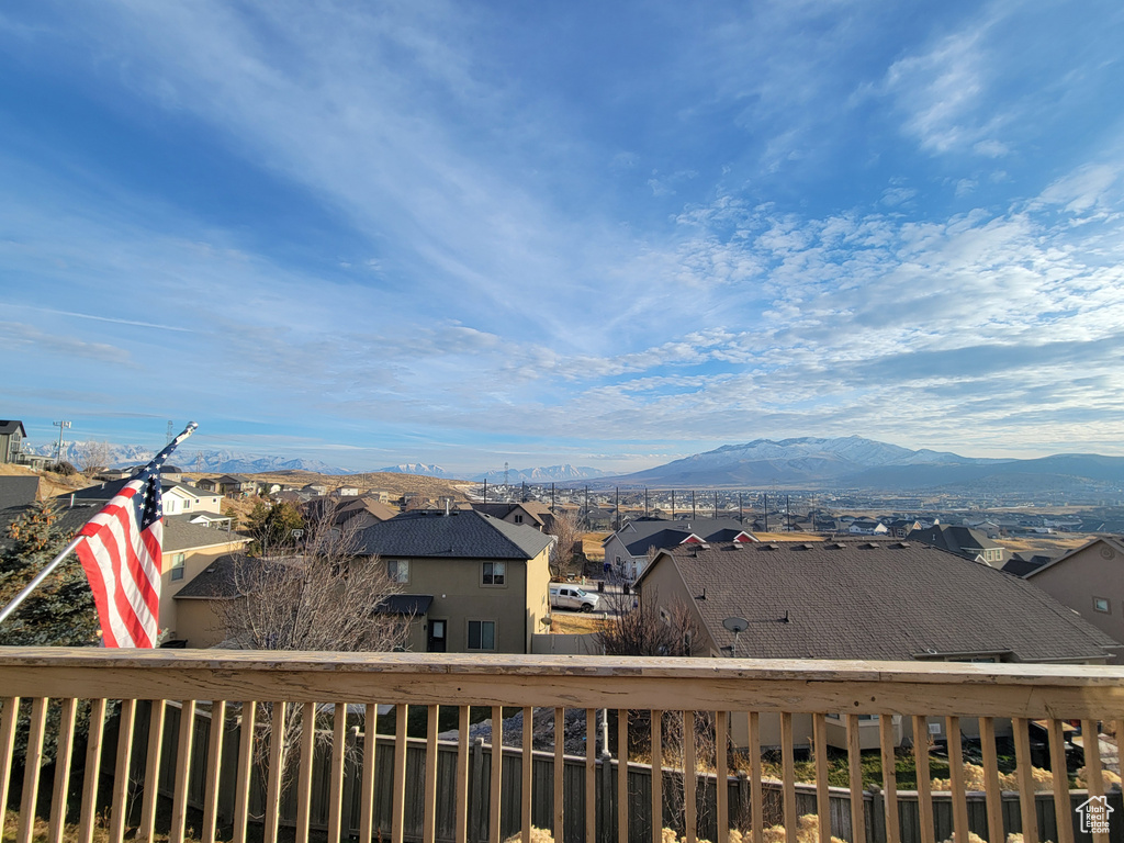 View of mountain feature