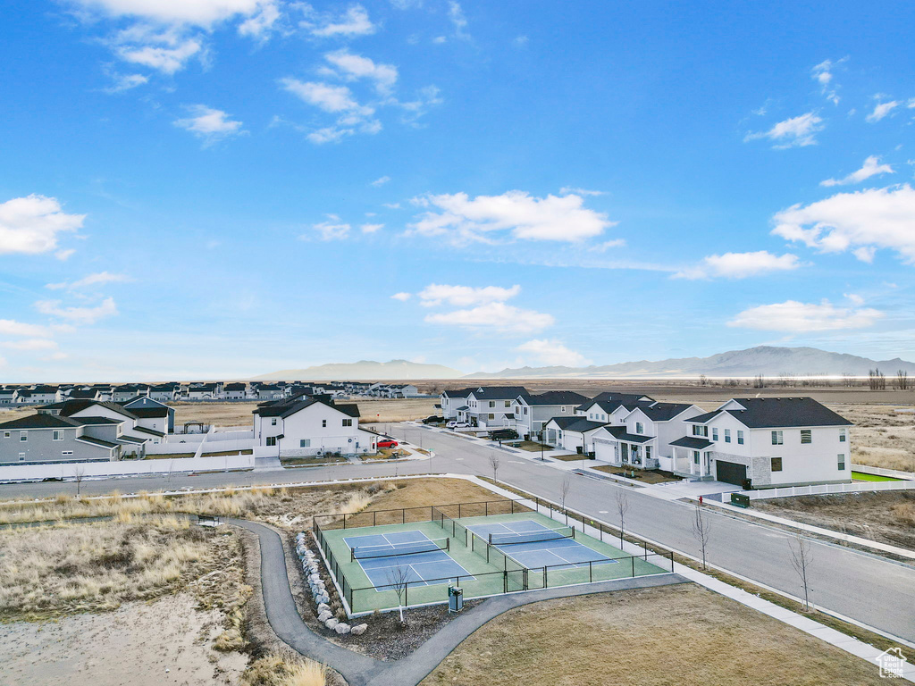 Drone / aerial view featuring a mountain view