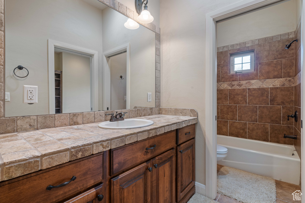 1465 W MONTEZUMA CIR St George, UT 84790