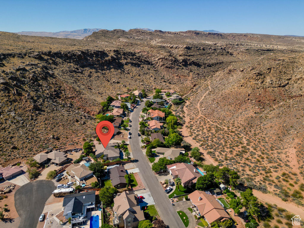 1465 W MONTEZUMA CIR St George, UT 84790