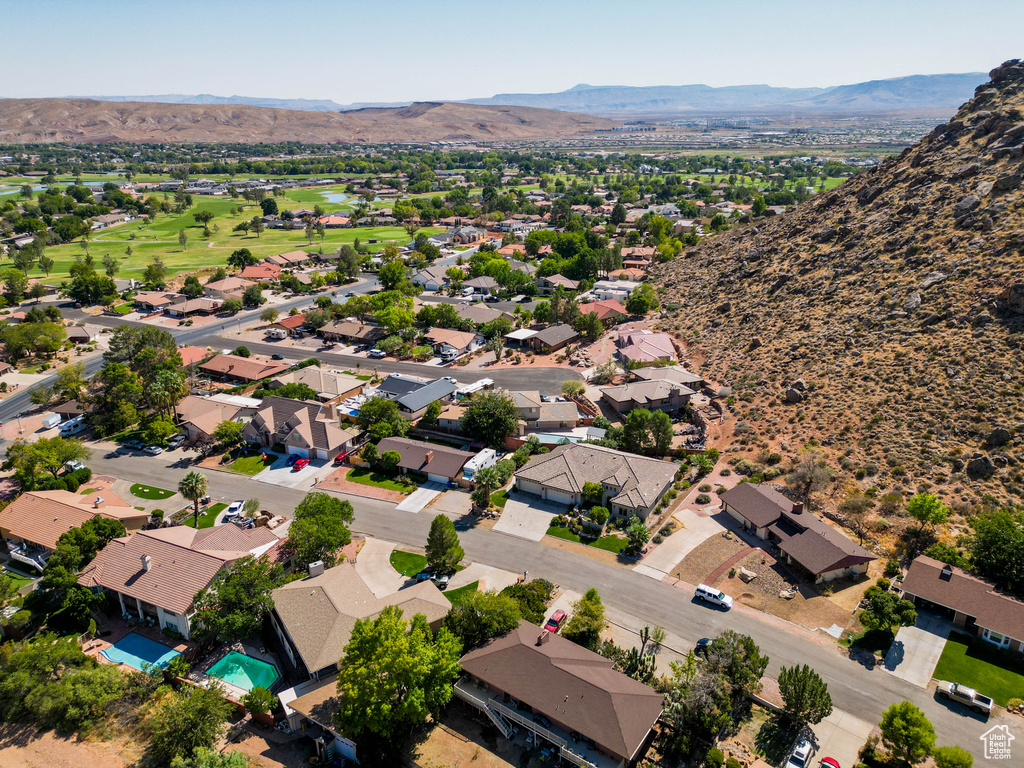 1465 W MONTEZUMA CIR St George, UT 84790