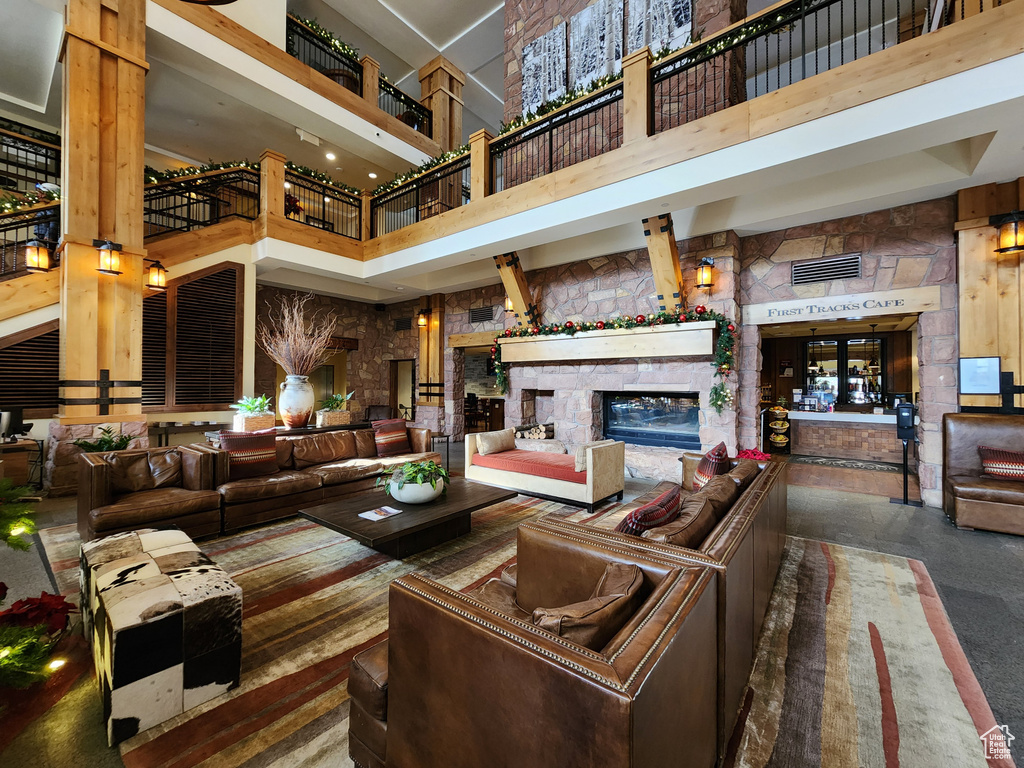 View of common area
