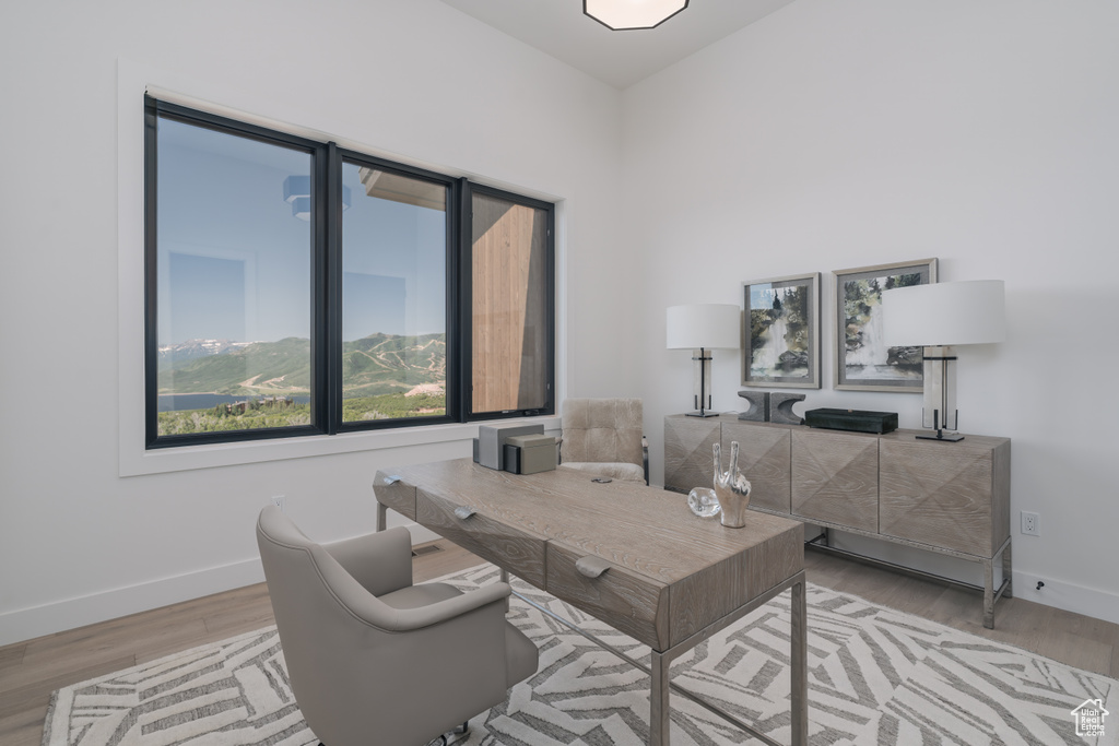 11069 N WRANGLER CIR Hideout, UT 84036