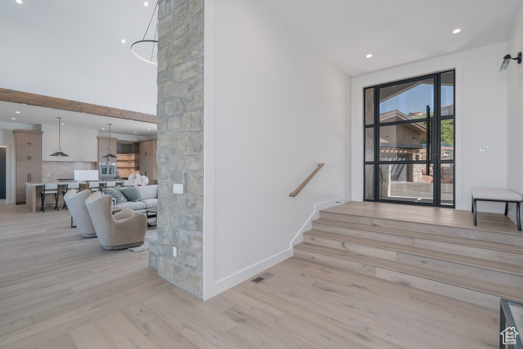 11069 N WRANGLER CIR Hideout, UT 84036