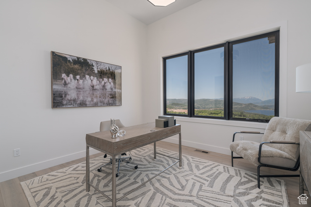 11069 N WRANGLER CIR Hideout, UT 84036