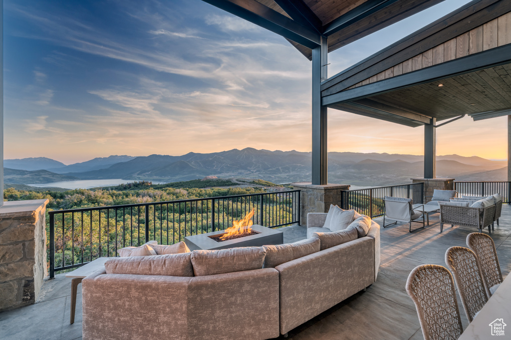 11069 N WRANGLER CIR Hideout, UT 84036