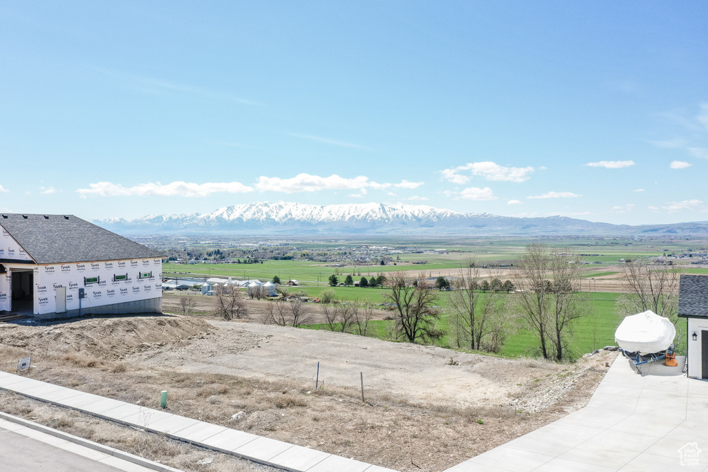 Mountain view with a rural view