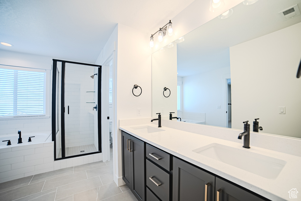 Photo 17 for MLS #2058752 at 3358 S Heathercrest Dr
