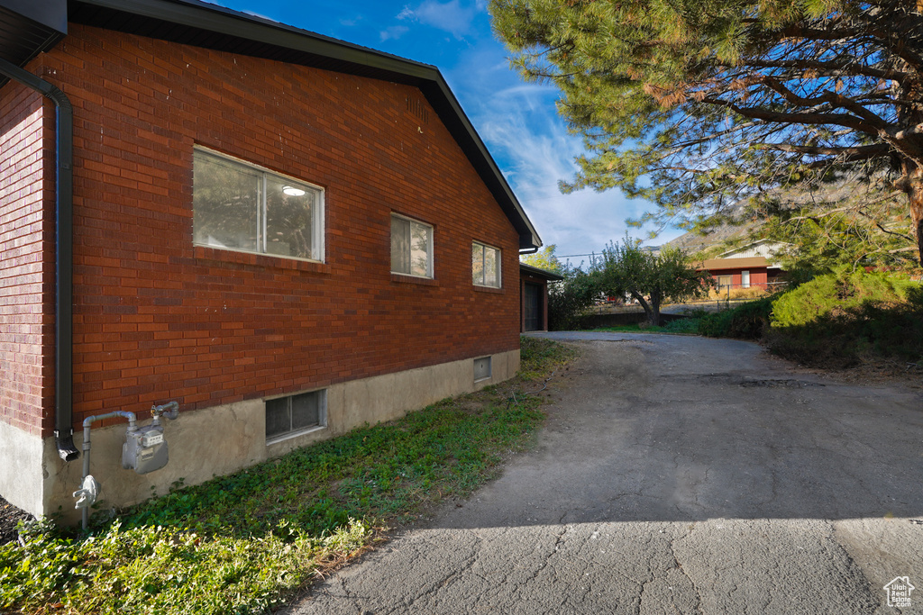 View of home\\\'s exterior