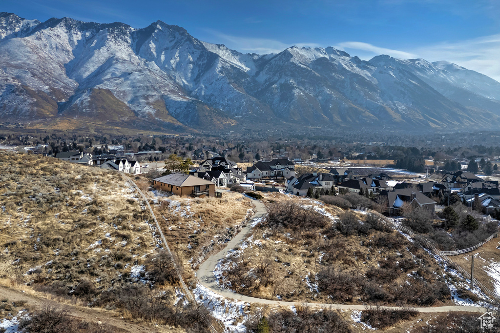 View of mountain feature