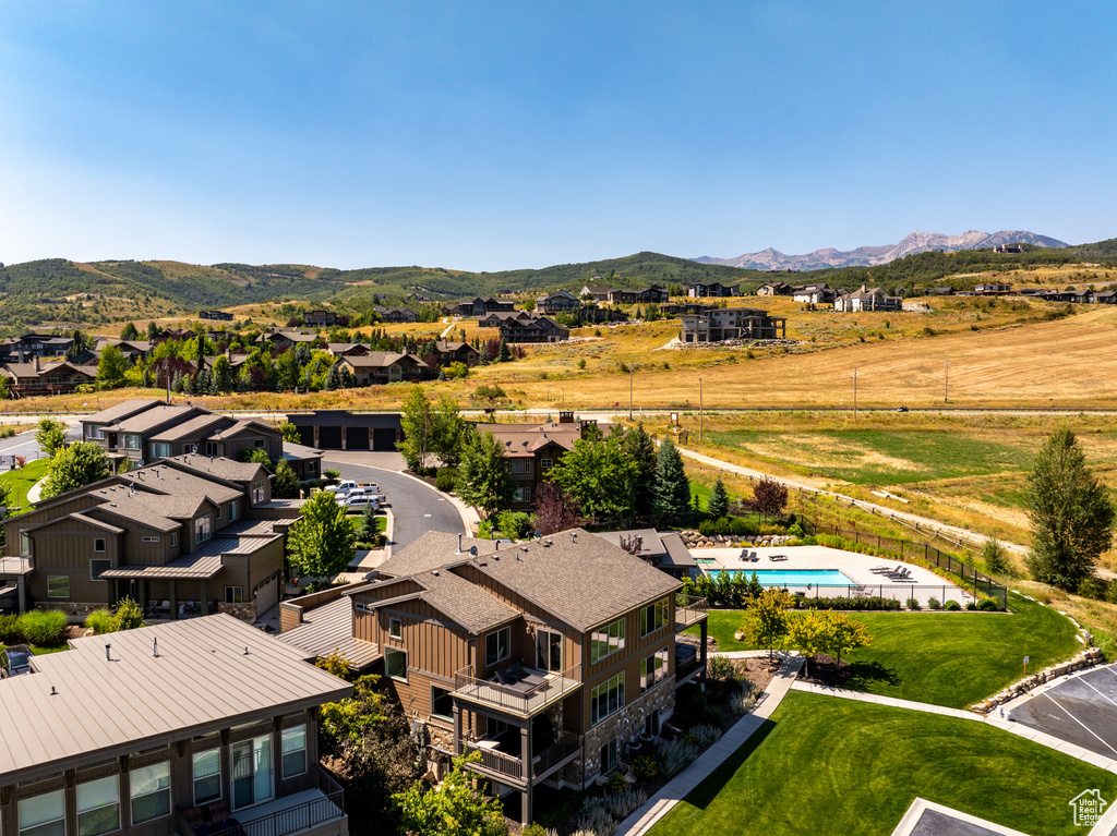 819 S EDGEWATER CT #9 Huntsville, UT 84317