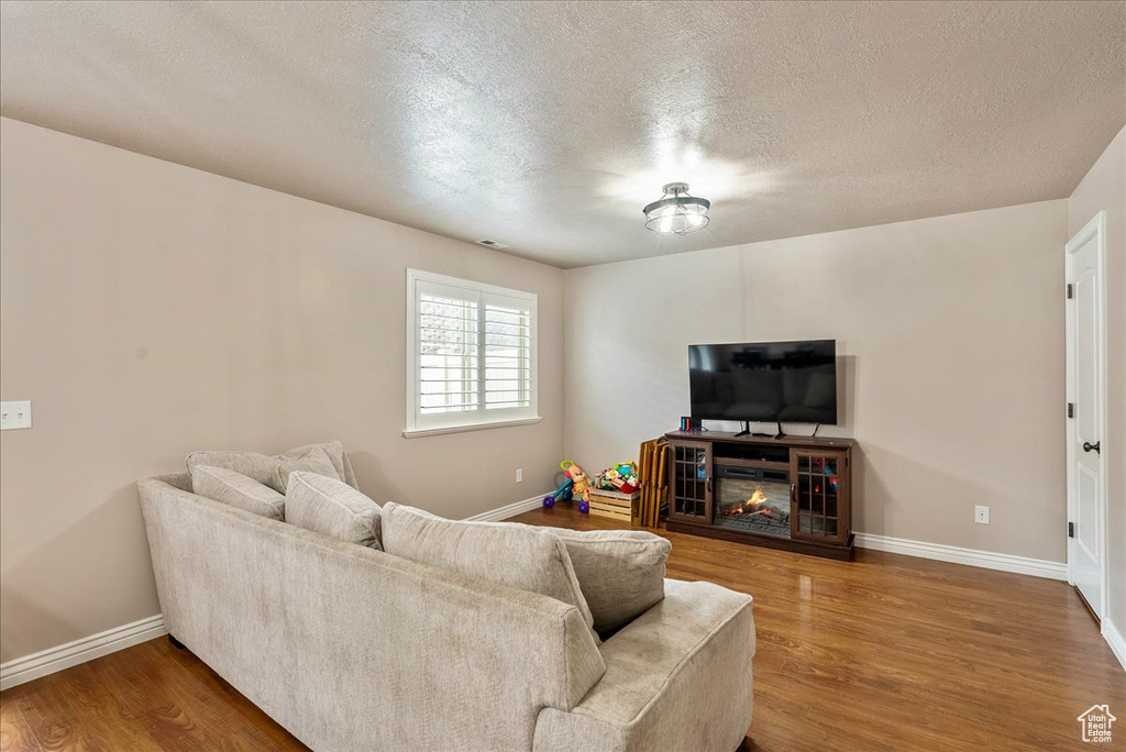 1841 E WHITETAIL DR Layton, UT 84040