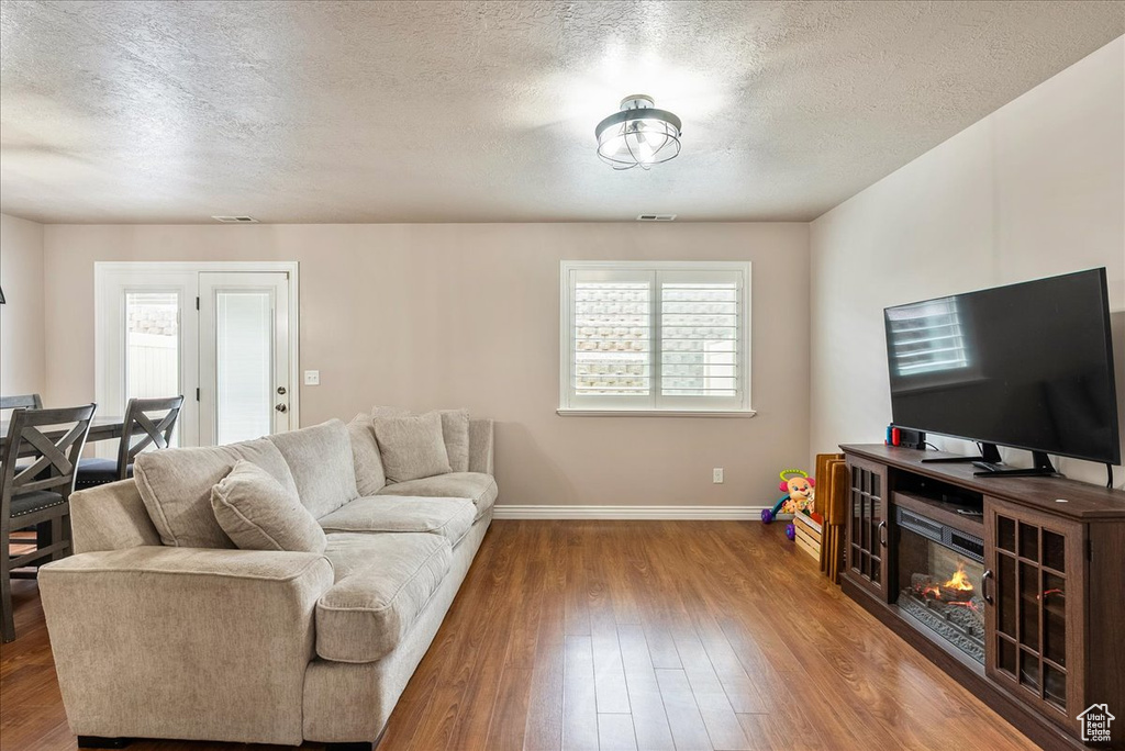 1841 E WHITETAIL DR Layton, UT 84040