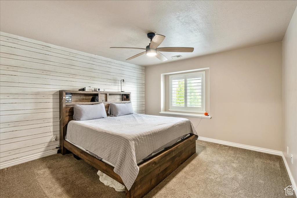 1841 E WHITETAIL DR Layton, UT 84040