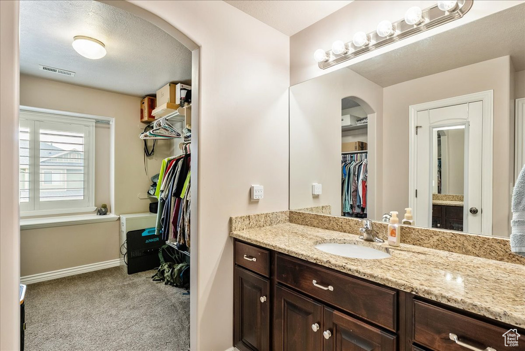 1841 E WHITETAIL DR Layton, UT 84040