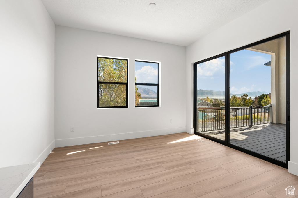 492 N PINNACLE LN #6 Saratoga Springs, UT 84045