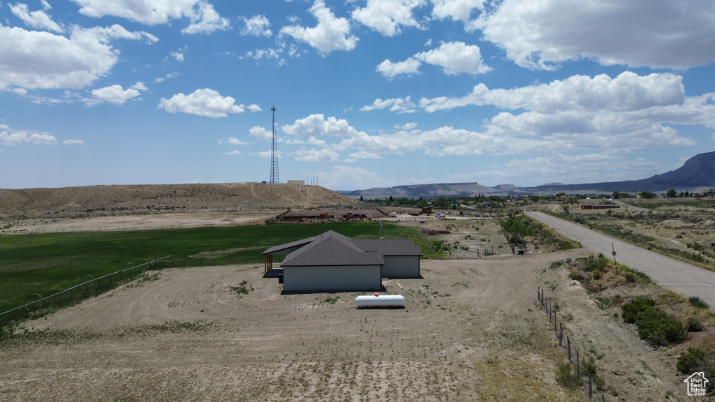 Aerial view of sparsely populated area featuring mountains