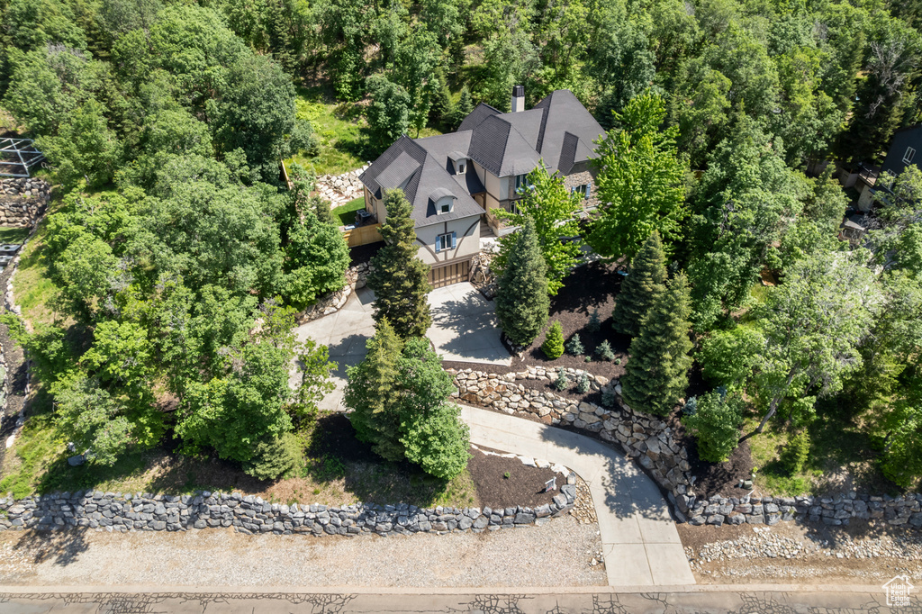 Aerial view of property and surrounding area