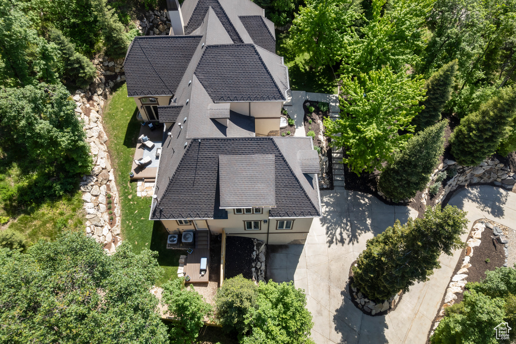 Aerial view of property and surrounding area