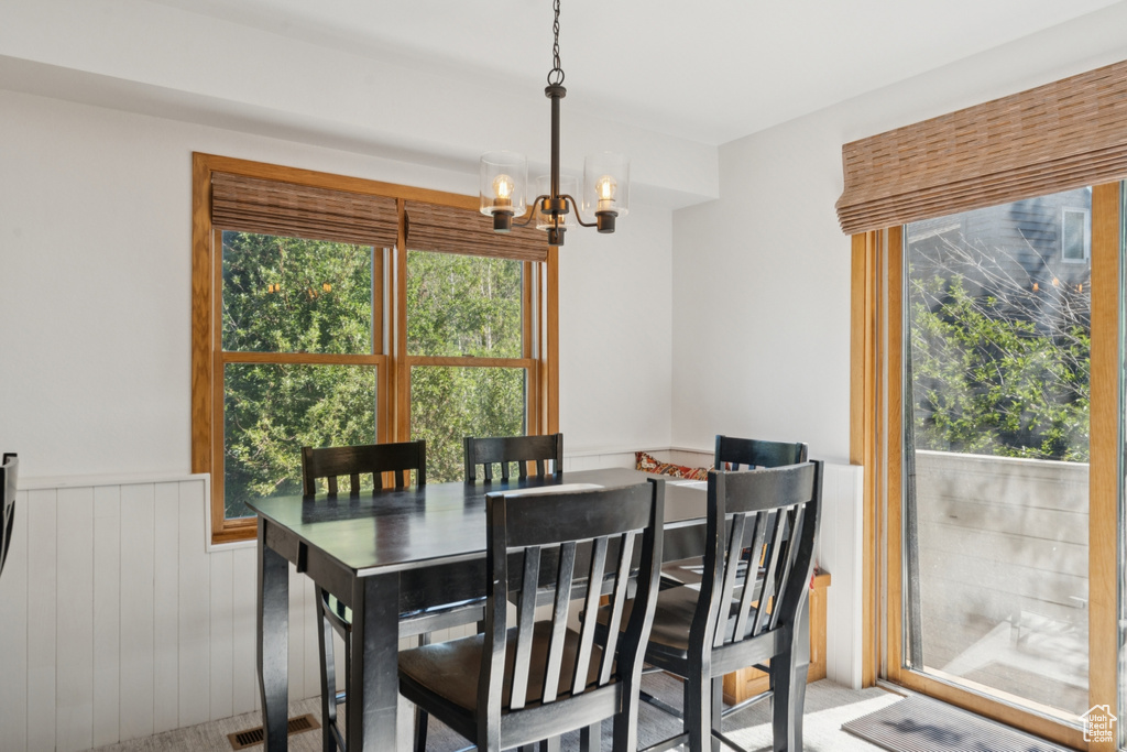 Photo 5 for MLS #2060736 at 658 Rossie Dr #3