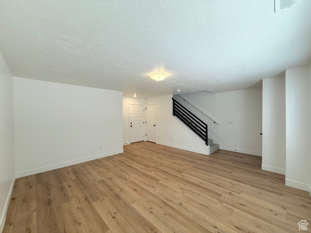 139 E ABBEVILLE CT Sandy, UT 84070