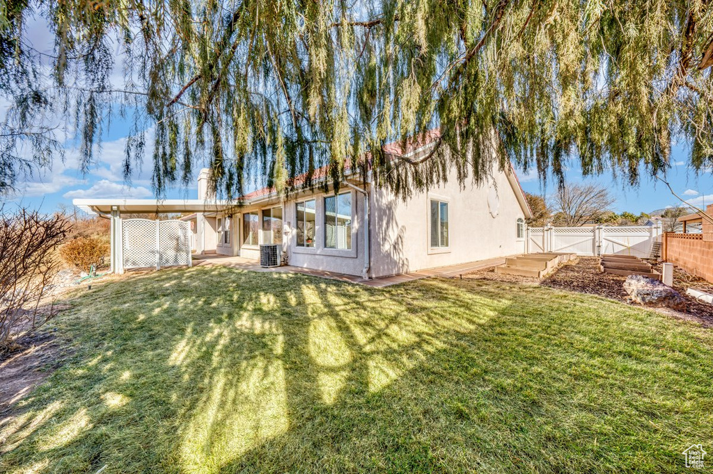 Photo 43 for MLS #2060925 at 565 N Moonglow Pl